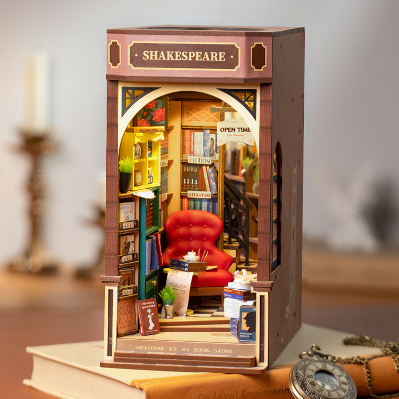 Bookstore Book Nook — Shakespeare's Bookstore